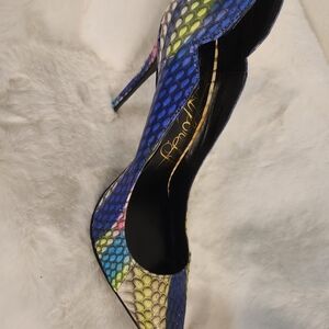 Size 7 Lust For Life stilettos